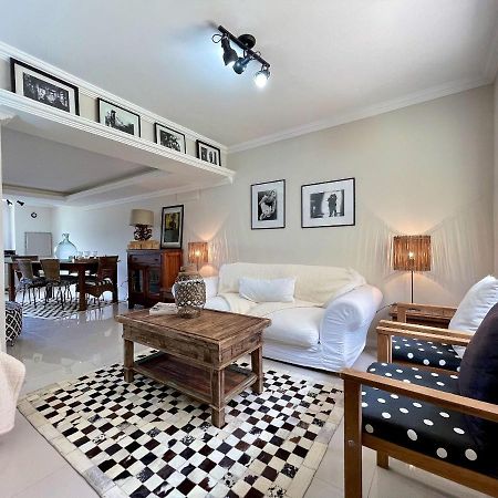 Casa Triplex 3 Dorm A 6Qd Rua Coberta Canela Εξωτερικό φωτογραφία