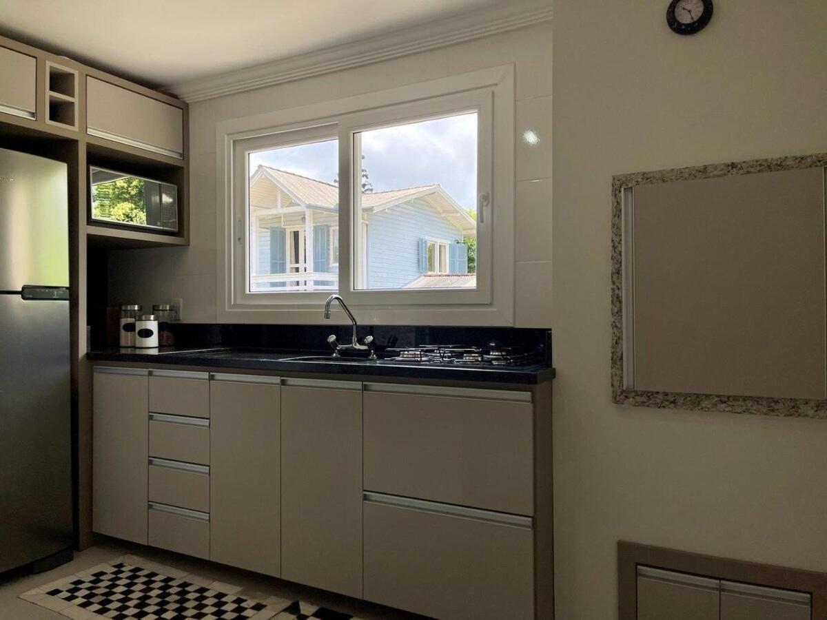 Casa Triplex 3 Dorm A 6Qd Rua Coberta Canela Εξωτερικό φωτογραφία